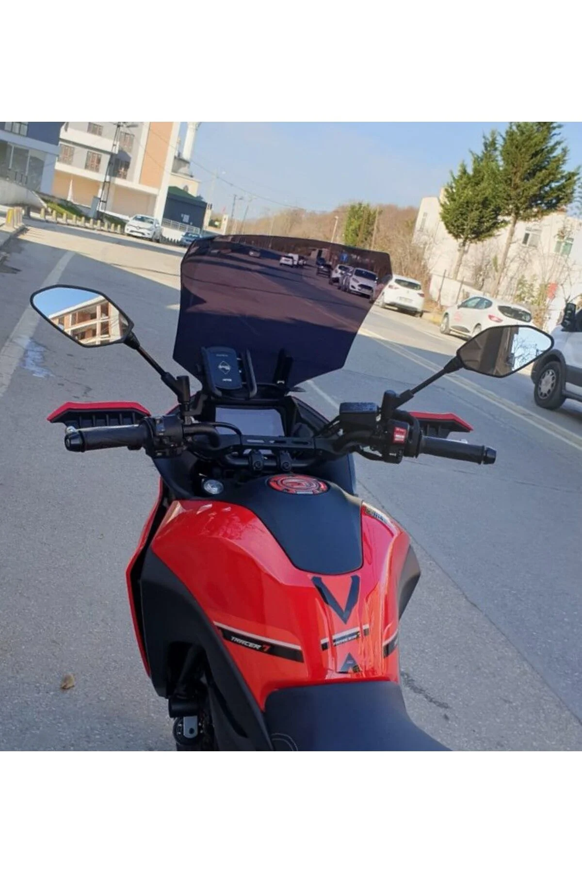 Yamaha Tracer 700 Ön Cam 2021-2026 Model 59cm Siyah Renkli 4mm