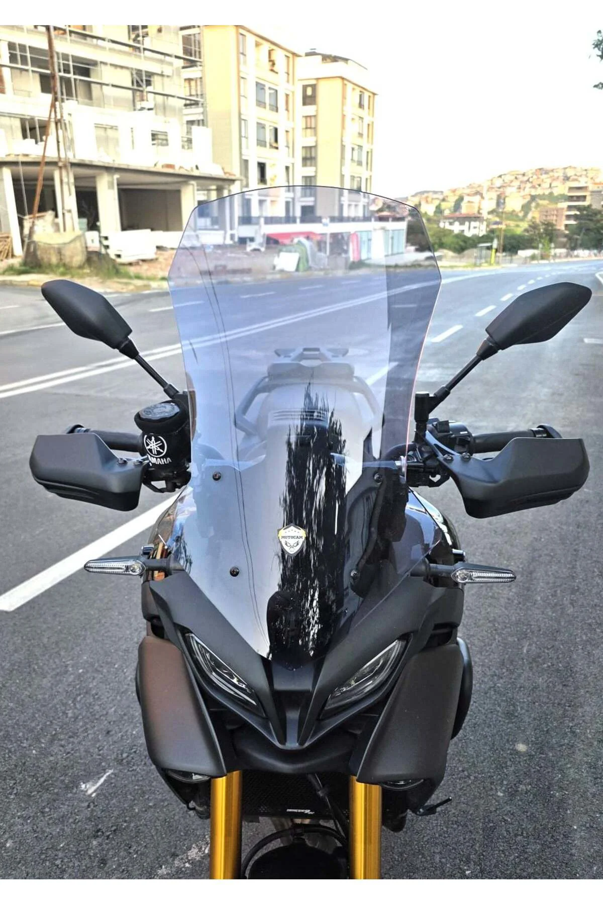 Yamaha Tracer 9 GT Ön Cam 2021-2024 Model 61cm Füme Renkli 4mm