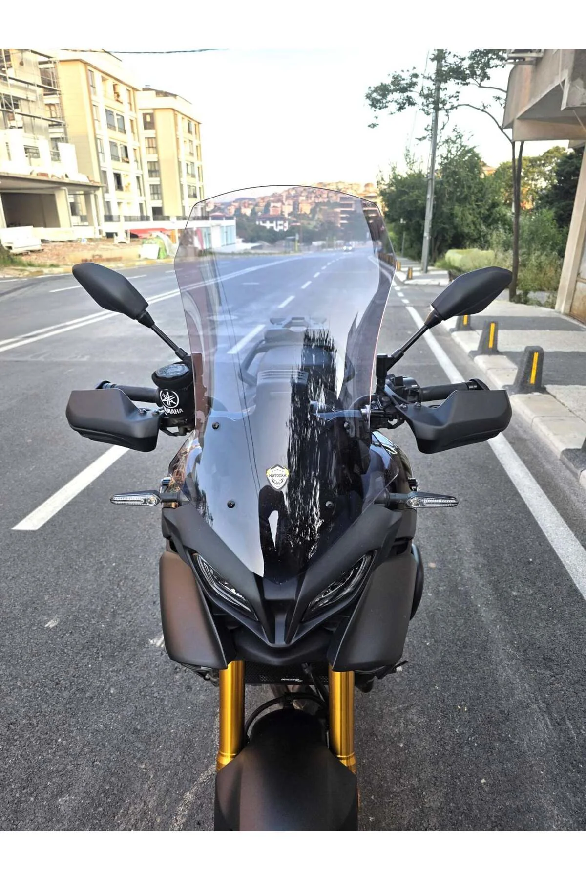 Yamaha Tracer 9 GT Ön Cam 2021-2024 Model 61cm Füme Renkli 4mm