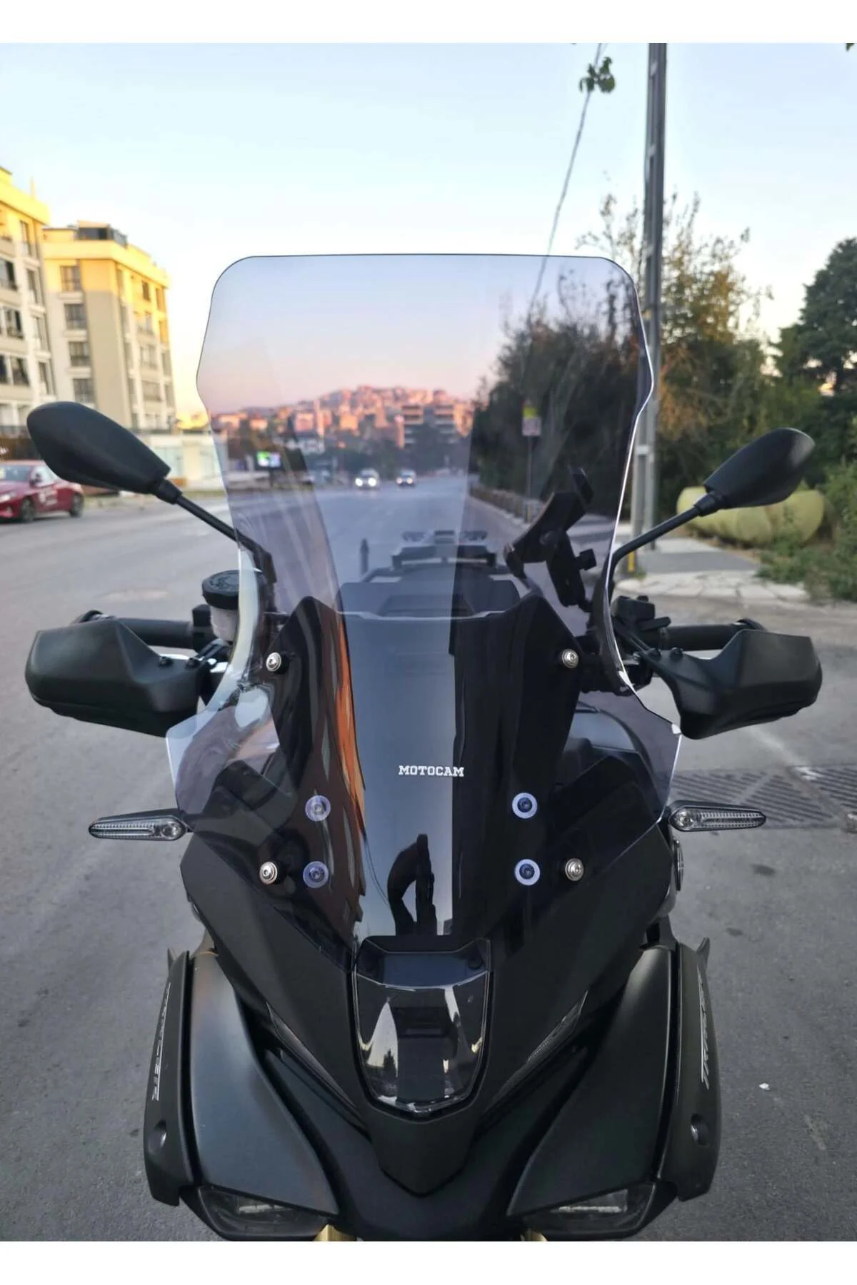 Yamaha Tracer 900 Ön Cam 2025-2026 Model 60cm Füme Renkli 4mm