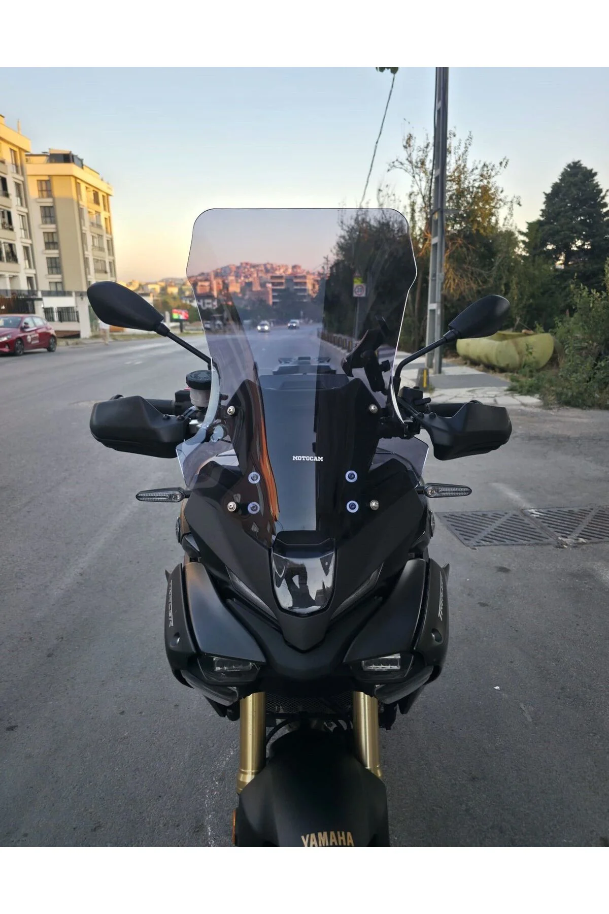 Yamaha Tracer 900 Ön Cam 2025-2026 Model 60cm Füme Renkli 4mm