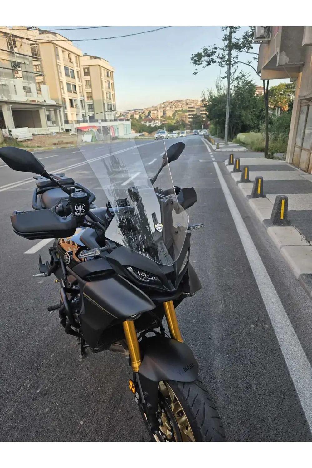 Yamaha Tracer 900 Siperlik Ön Cam 2023-2025 Model Uyumlu 61cm Şef