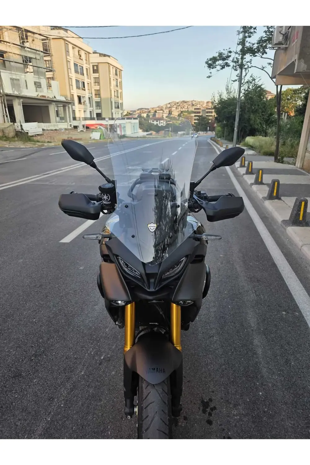 Yamaha Tracer 900 Siperlik Ön Cam 2023-2025 Model Uyumlu 61cm Şef
