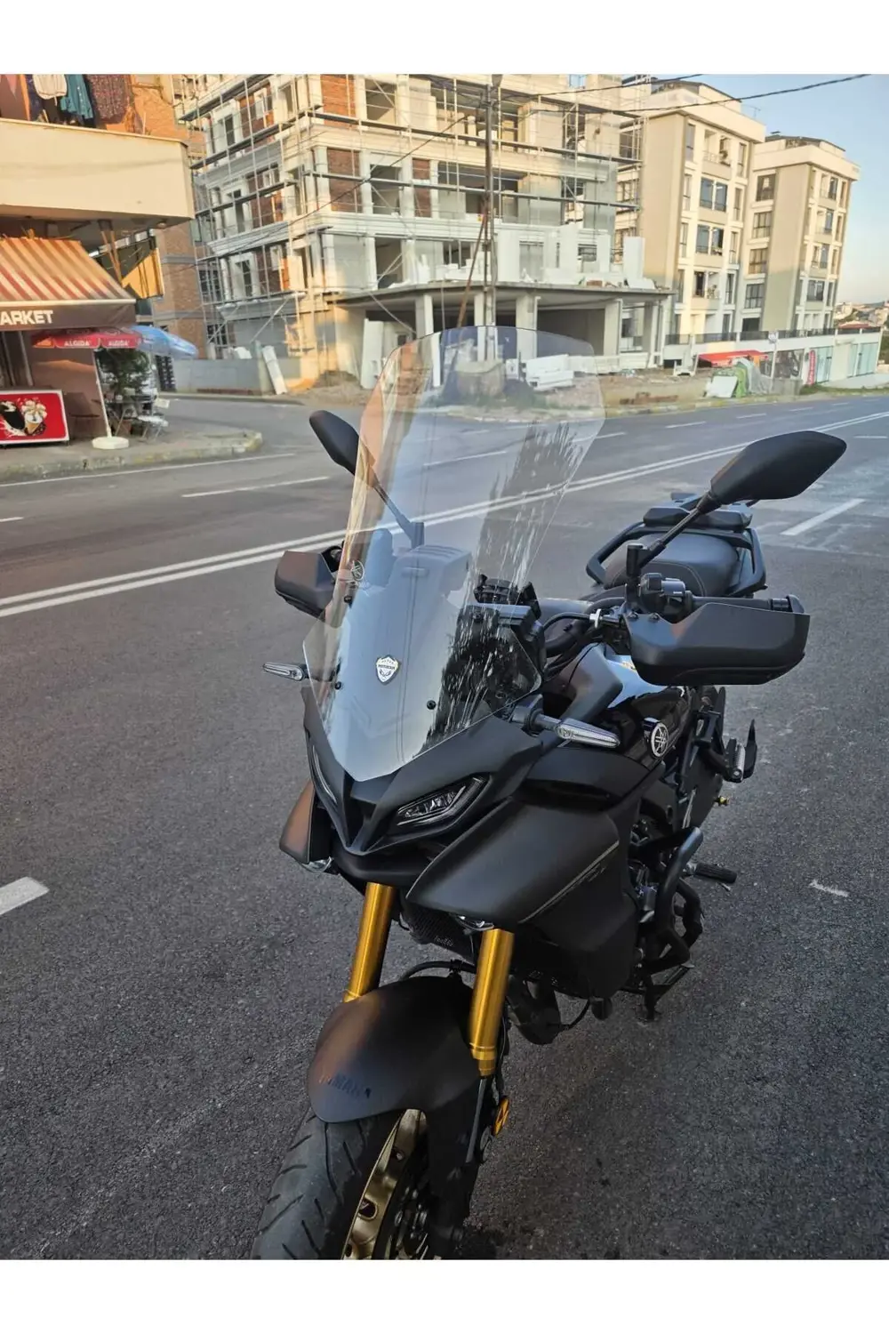 Yamaha Tracer 900 Siperlik Ön Cam 2023-2025 Model Uyumlu 61cm Şef