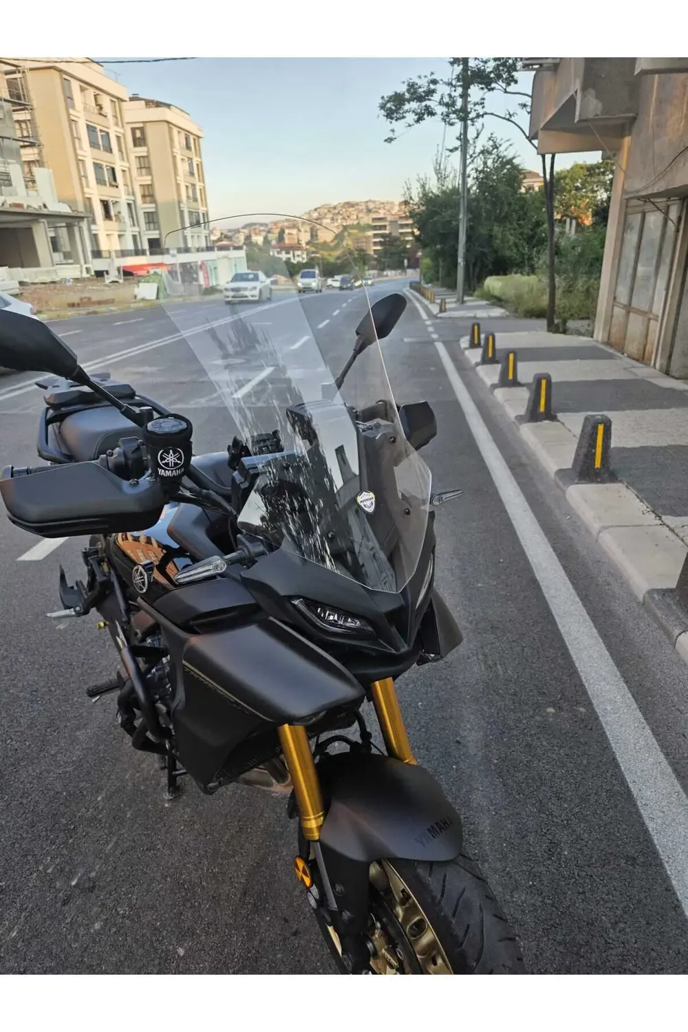 Yamaha Tracer 900 Siperlik Ön Cam 2023-2025 Model Uyumlu 61cm Şef