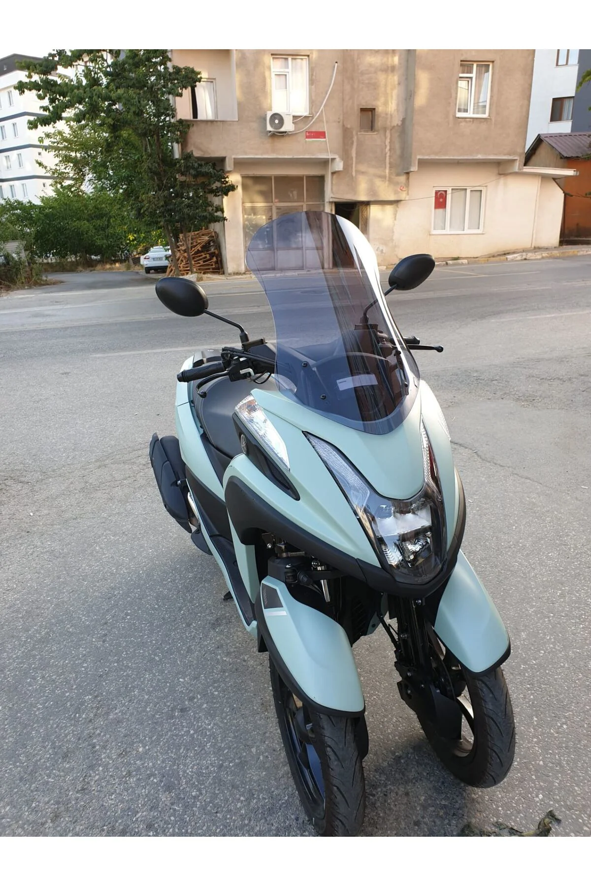 Yamaha Tricity 125 Ön Cam 2014-2026 Model 60cm Füme Renkli 4mm