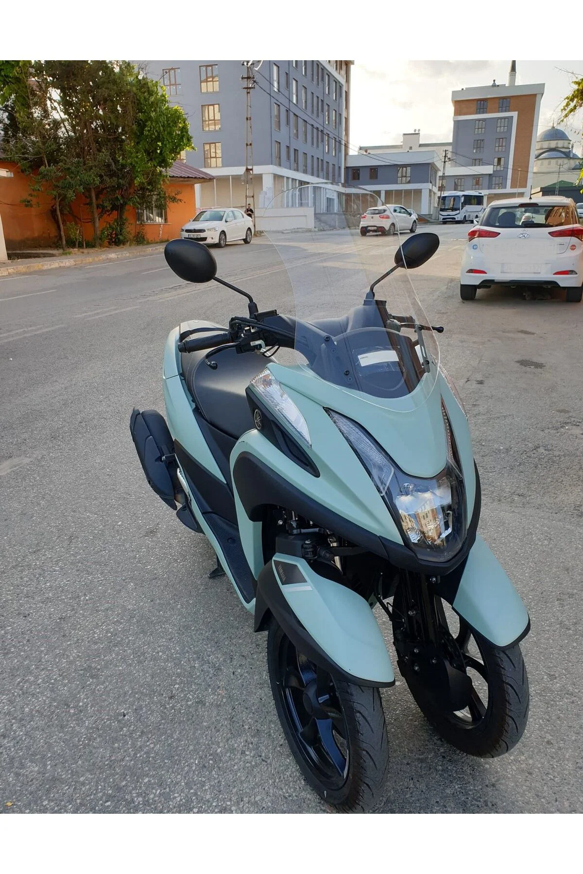 Yamaha Tricity 125 Ön Cam 2014-2026 Model 60cm Şeffaf Renkli 4mm