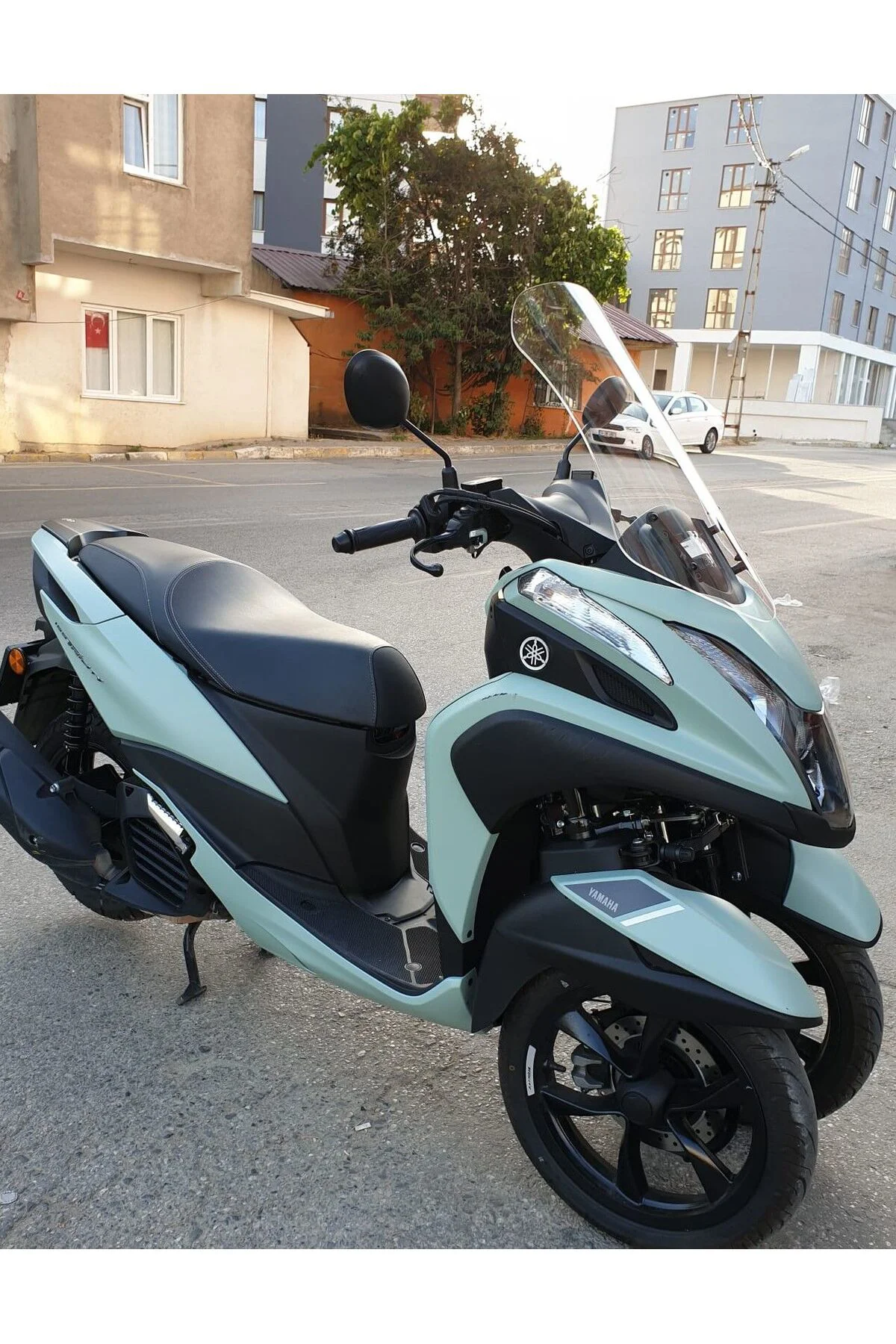 Yamaha Tricity 125 Ön Cam 2014-2026 Model 60cm Şeffaf Renkli 4mm