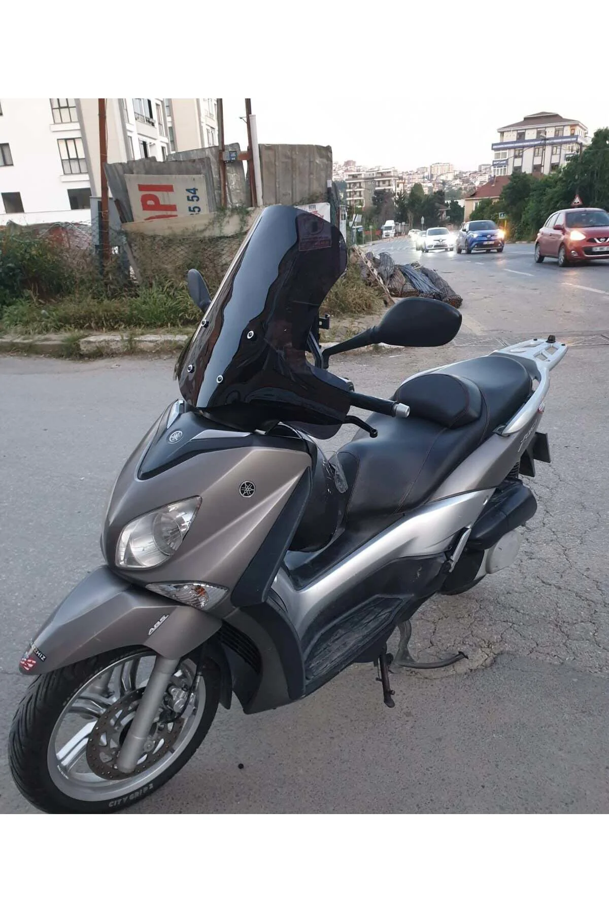 Yamaha Xcity 250 Ön Cam 2011-2016 Model 50cm Siyah Renkli 4mm ELC