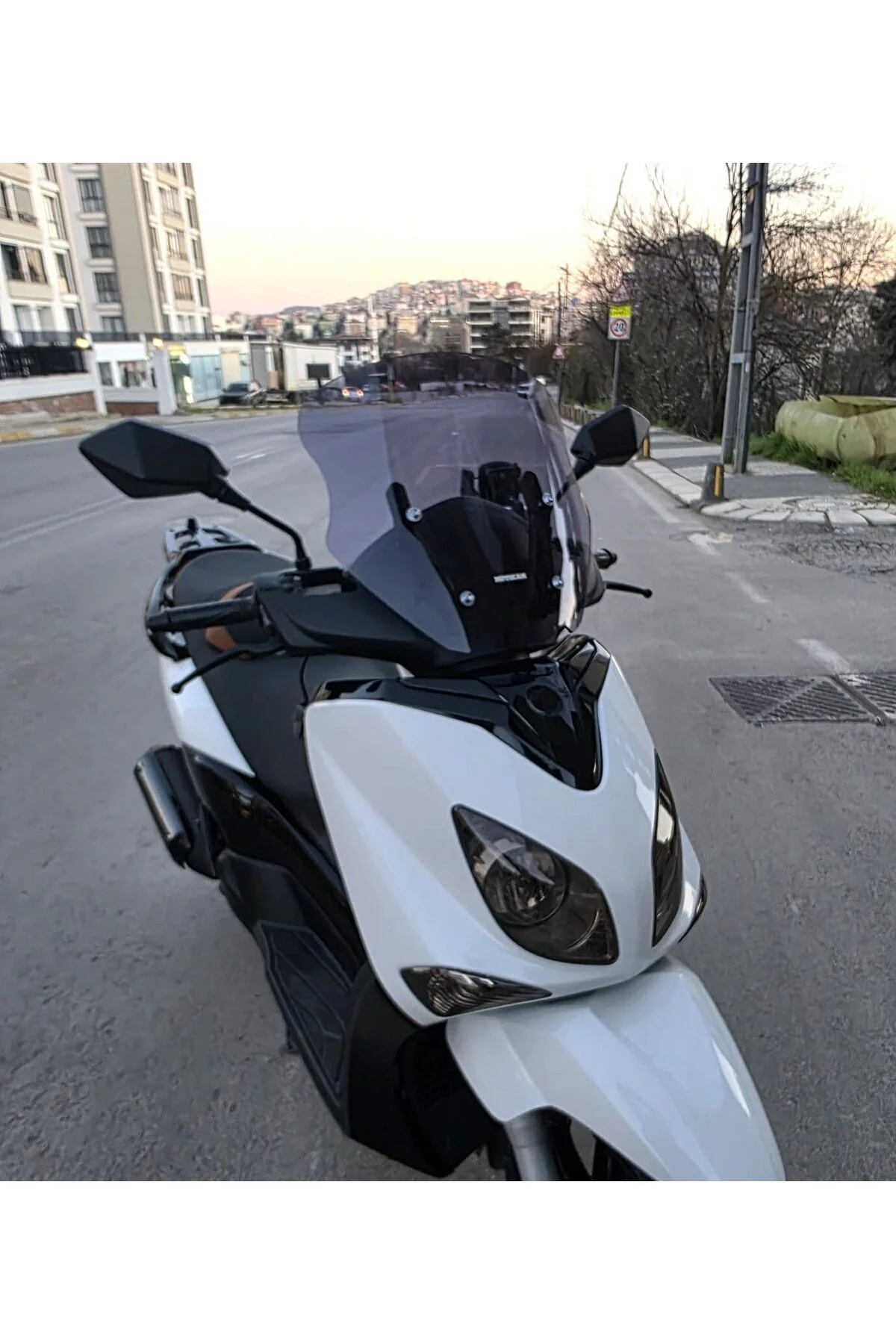 Yamaha Xenter 150 Ön Cam 2013-2016 Model 40cm Füme Renkli 4mm