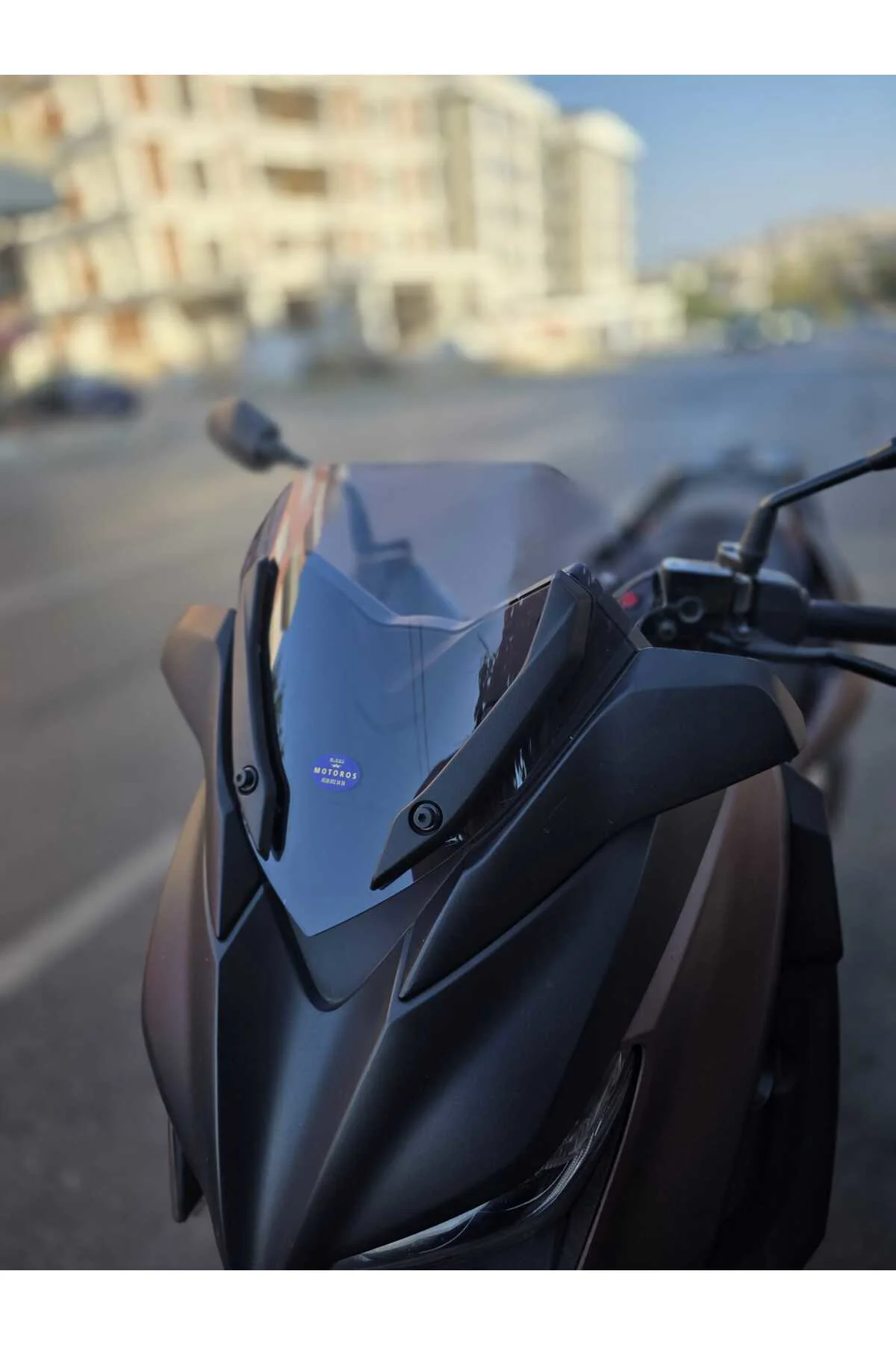 Yamaha Xmax 250 Ön Cam 2018-2022 Model 36cm Füme Renkli 4mm ORİJİNAL BOYLU