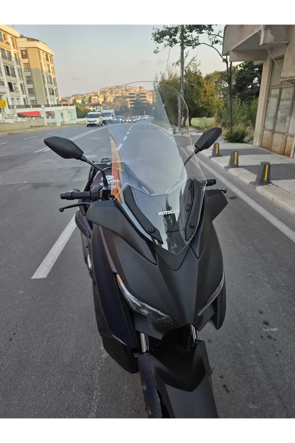 Yamaha Xmax 250 Siperlik Ön Cam 2018-2022 uyumlu Model 65cm Şeffa