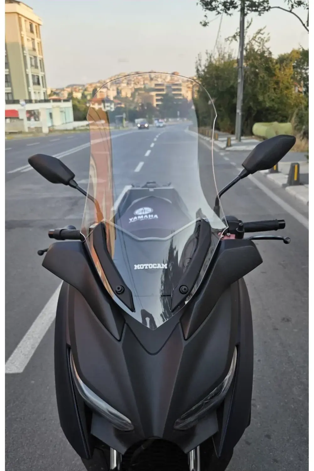 Yamaha Xmax 250 Siperlik Ön Cam 2018-2022 uyumlu Model 65cm Şeffa