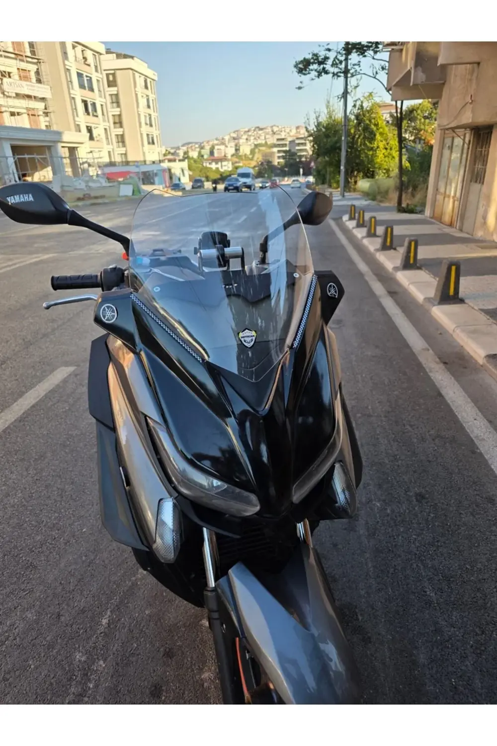 Yamaha Xmax Ön Cam 2014-2017 Model 36cm Şeffaf Renkli 4mm SPORTİF