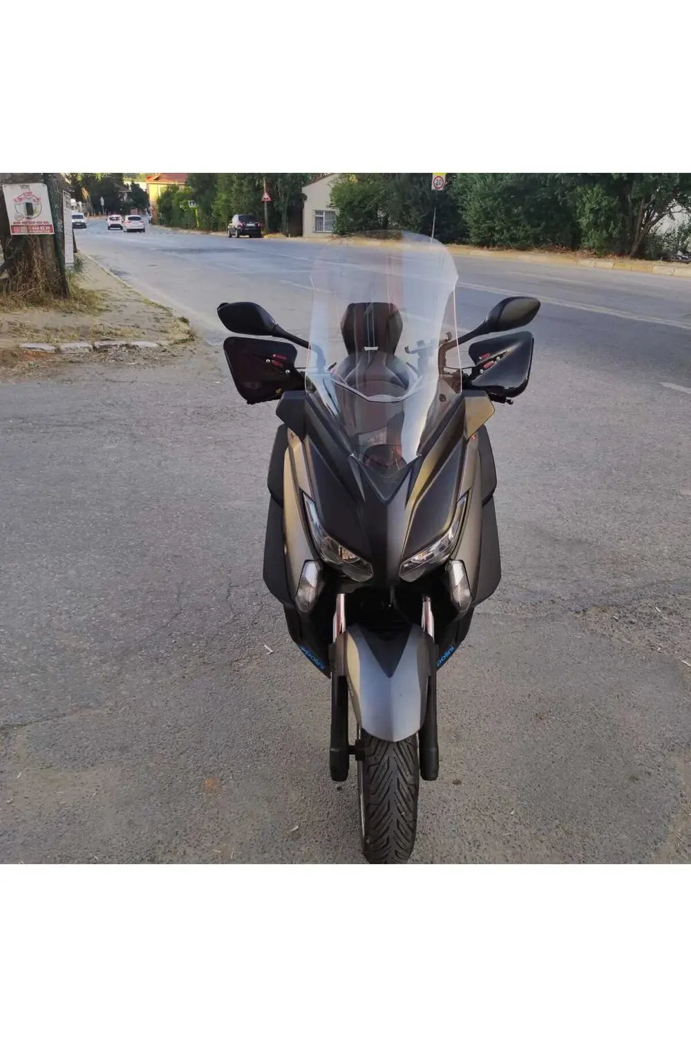 Yamaha Xmax Ön Cam 2014 2017 Model 58cm Şeffaf Renkli 4mm