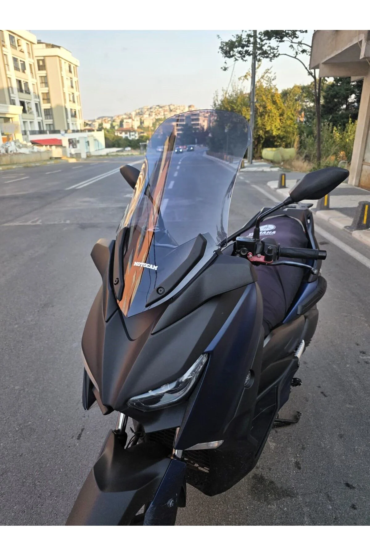 Yamaha Xmax Ön Cam 2018-2022 Model 65cm Füme Renkli 4mm