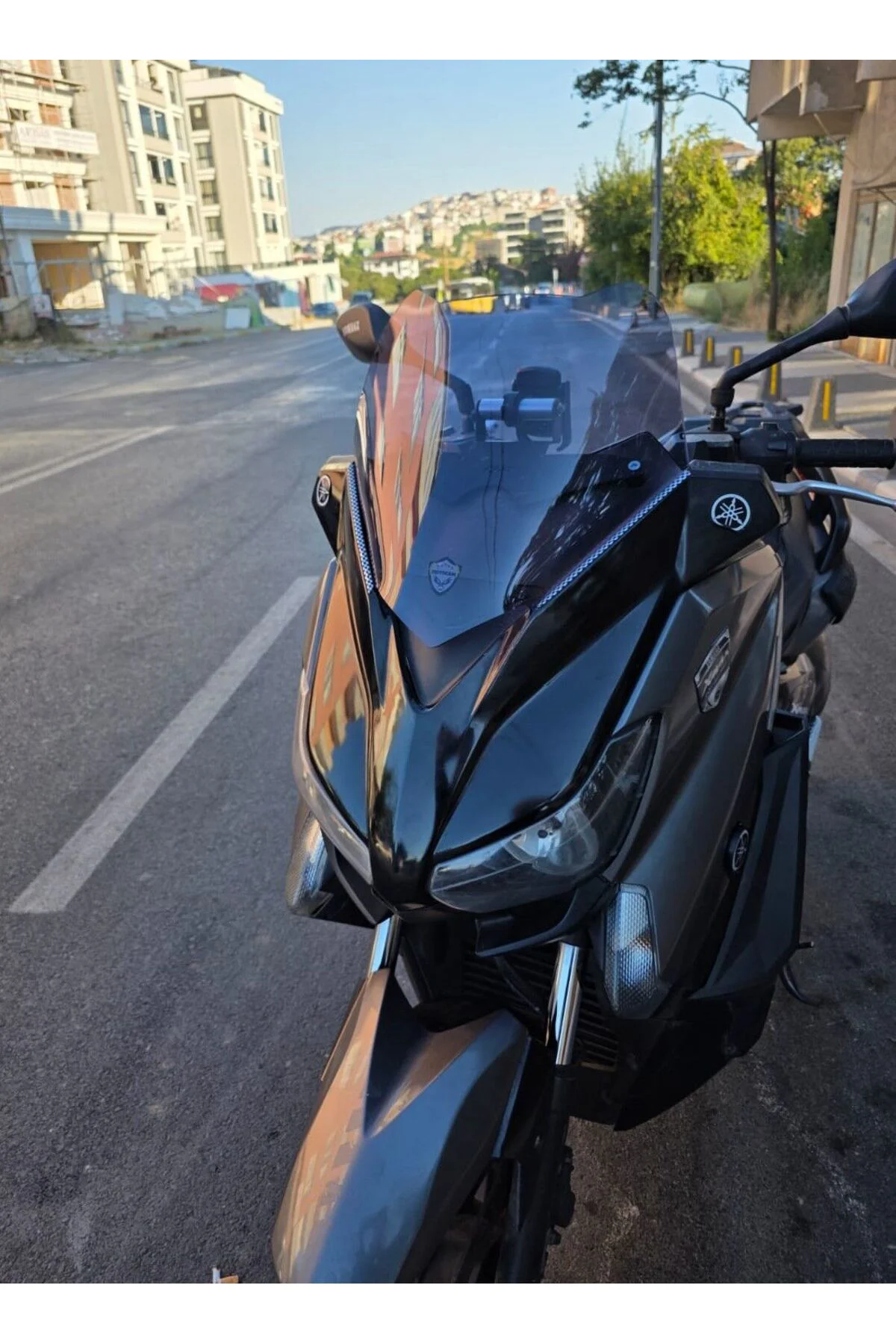 Yamaha Xmax Ön Cam 2014-2017 Model 36cm Füme Renkli 4mm SPORTİF