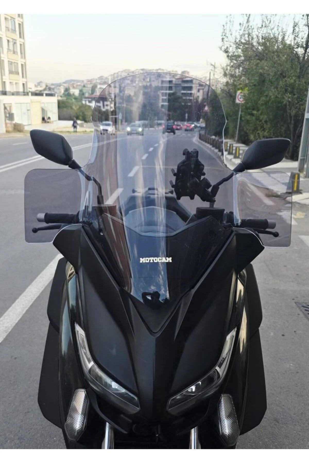 Yamaha Xmax Ön Cam 2014-2017 Model 59cm Füme Renkli 4mm ELCİKLİ