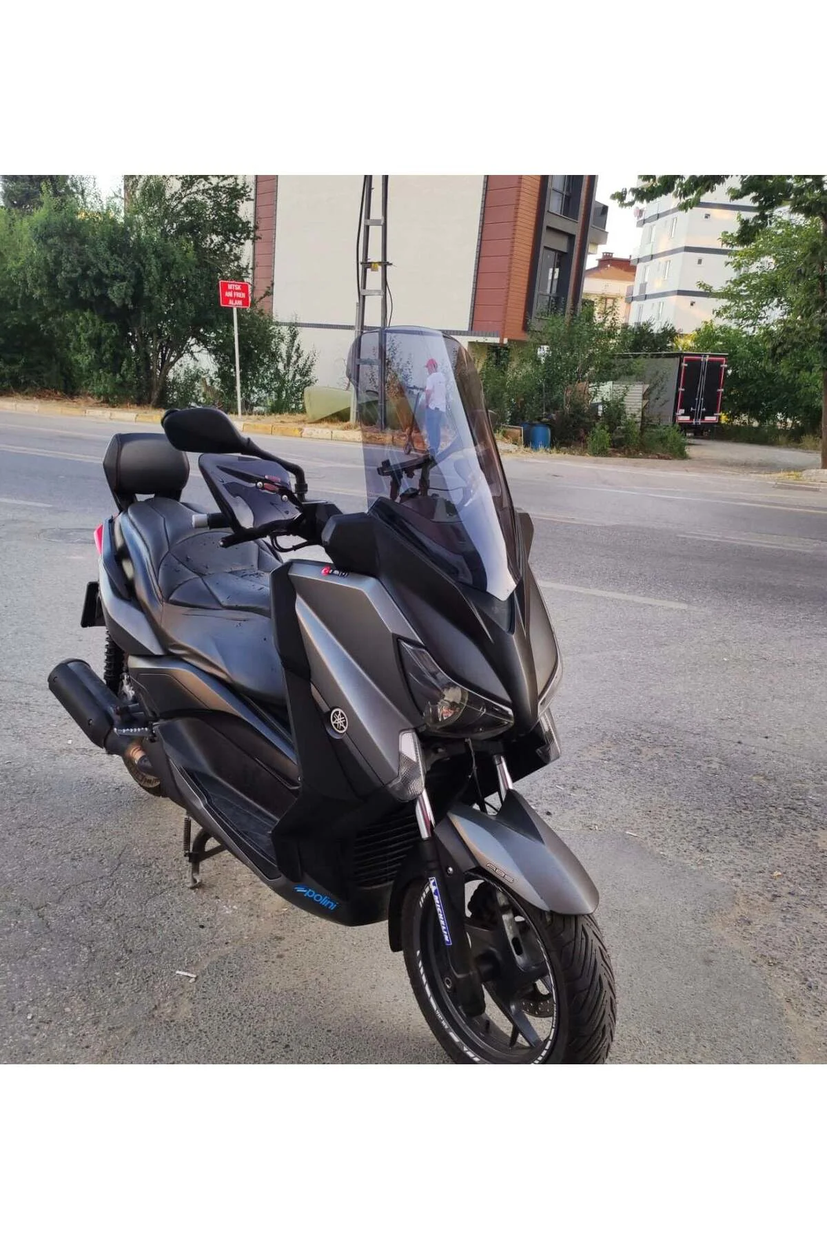 Yamaha Xmax Ön Cam 2014-2017 Model 58cm Füme Renkli 4mm
