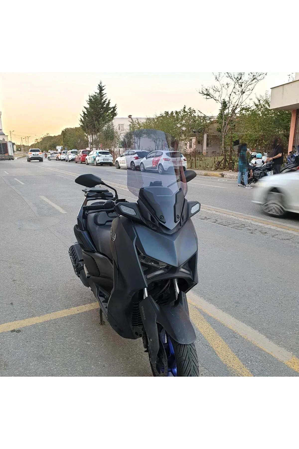 Yamaha Xmax Ön Cam 2023-2026 Model 65cm Füme Renkli 4mm