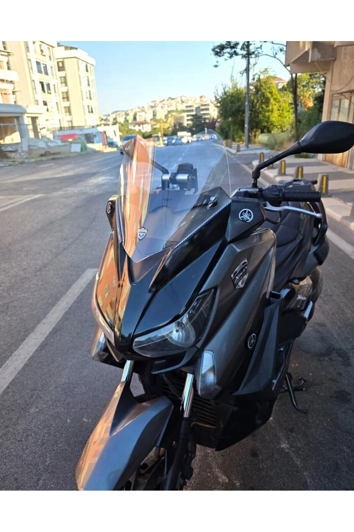 Yamaha Xmax Ön Cam 2014-2017 Model 36cm Şeffaf Renkli 4mm SPORTİF