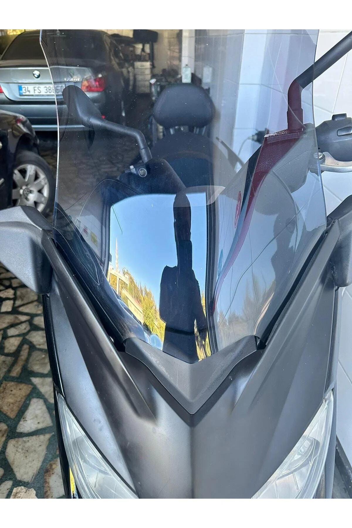 Yamaha Xmax Ön Cam 2011-2013 Model 55cm Füme Renkli 4mm