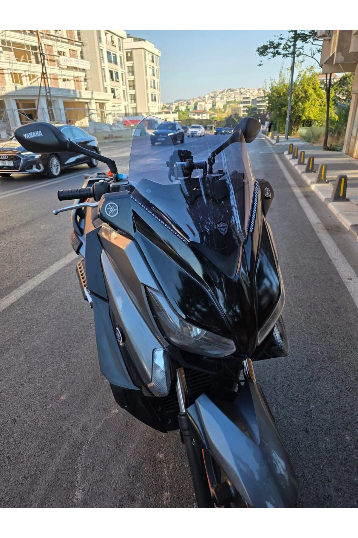 Yamaha Xmax Ön Cam 2014-2017 Model 36cm Füme Renkli 4mm SPORTİF