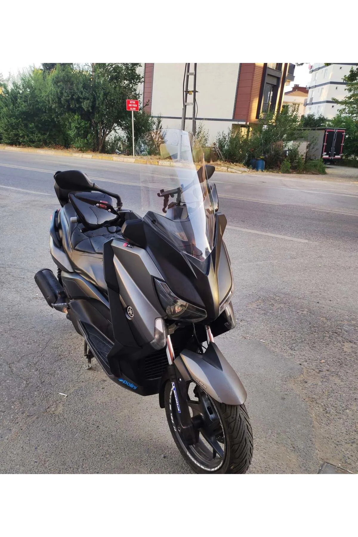 Yamaha Xmax Ön Cam 2014-2017 Model 58cm Şeffaf Renkli 4mm