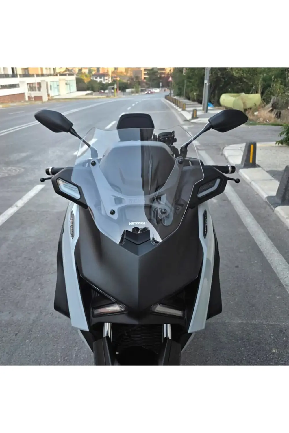 Yamaha Xmax Techmax Siperlik Ön Cam 2025 Model 39cm Şeffaf Renkli