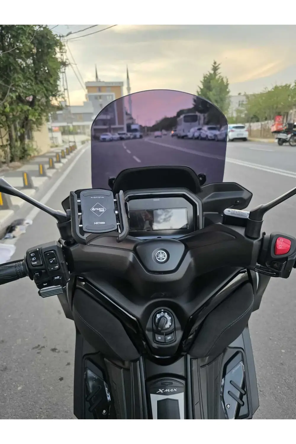 Yamaha Xmax Techmax Siperlik Ön Cam 2025 Model 52cm Siyah Renkli