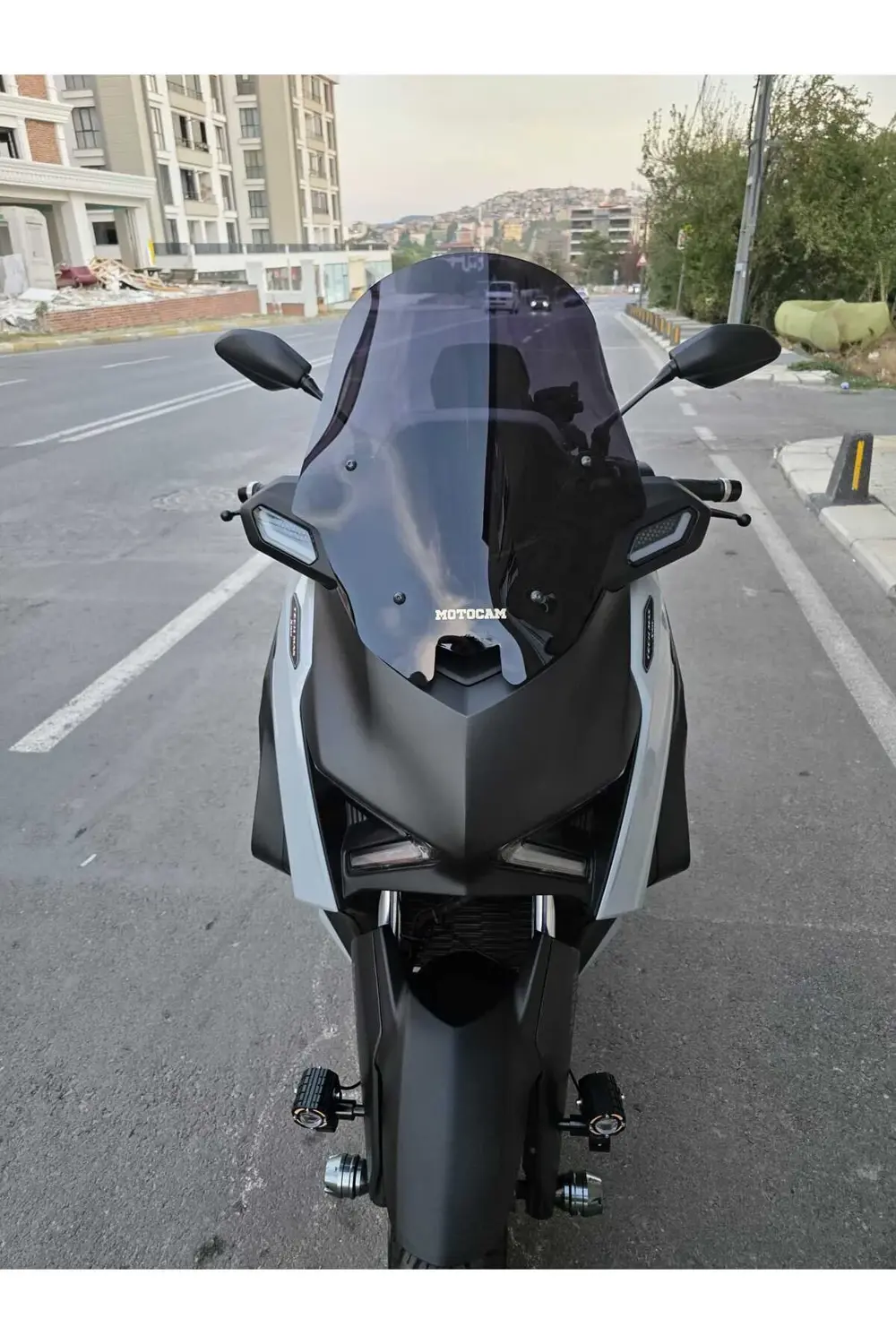 Yamaha Xmax Techmax Siperlik Ön Cam 2025 Model 52cm Siyah Renkli