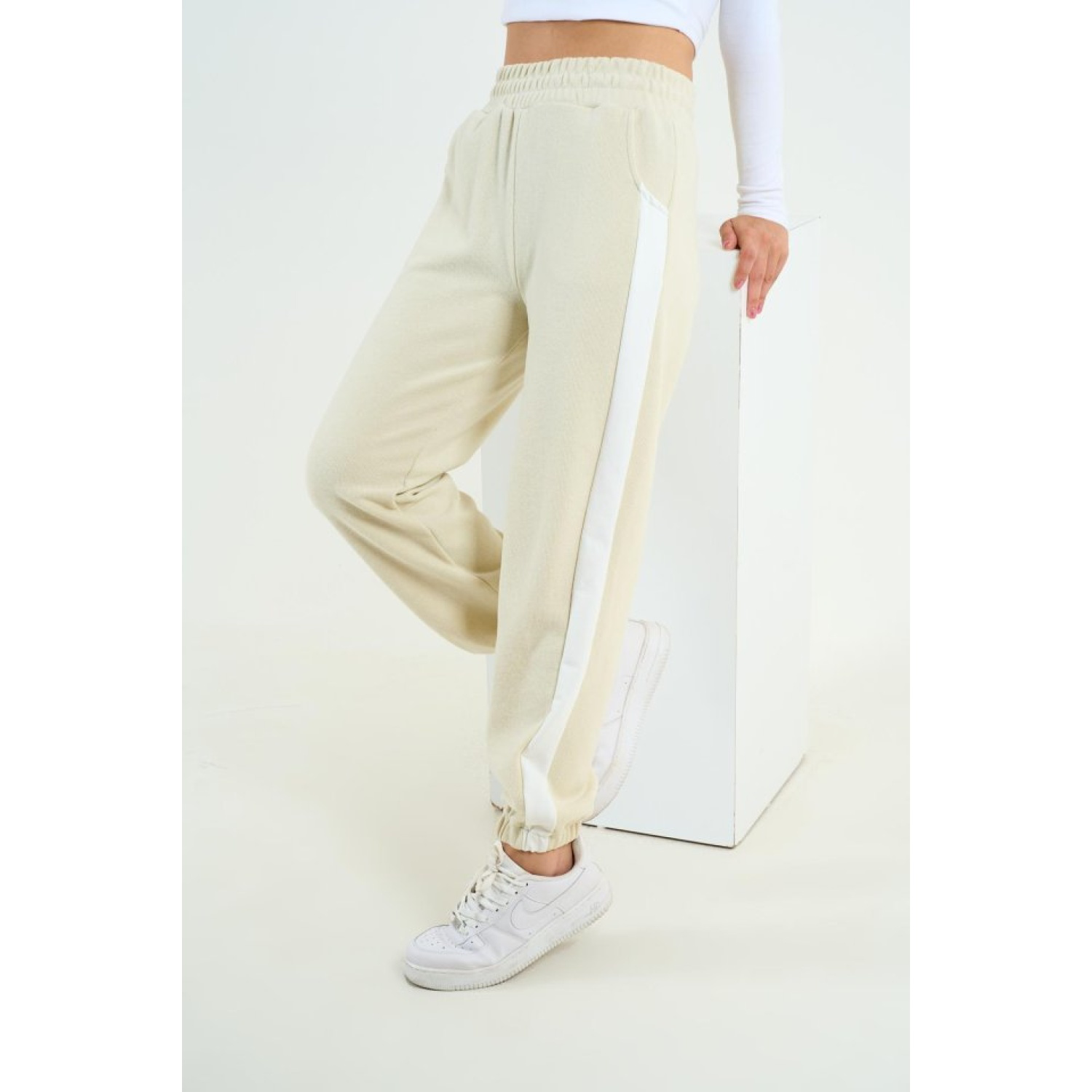 Yandan Kalın Şeritli Eşofman - Kemik