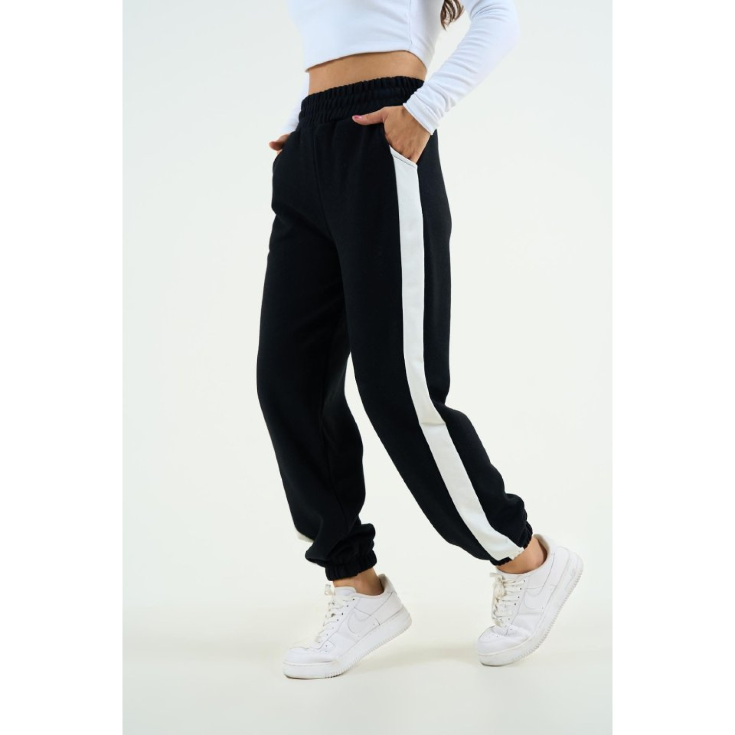 Yandan Kalın Şeritli Eşofman - Siyah