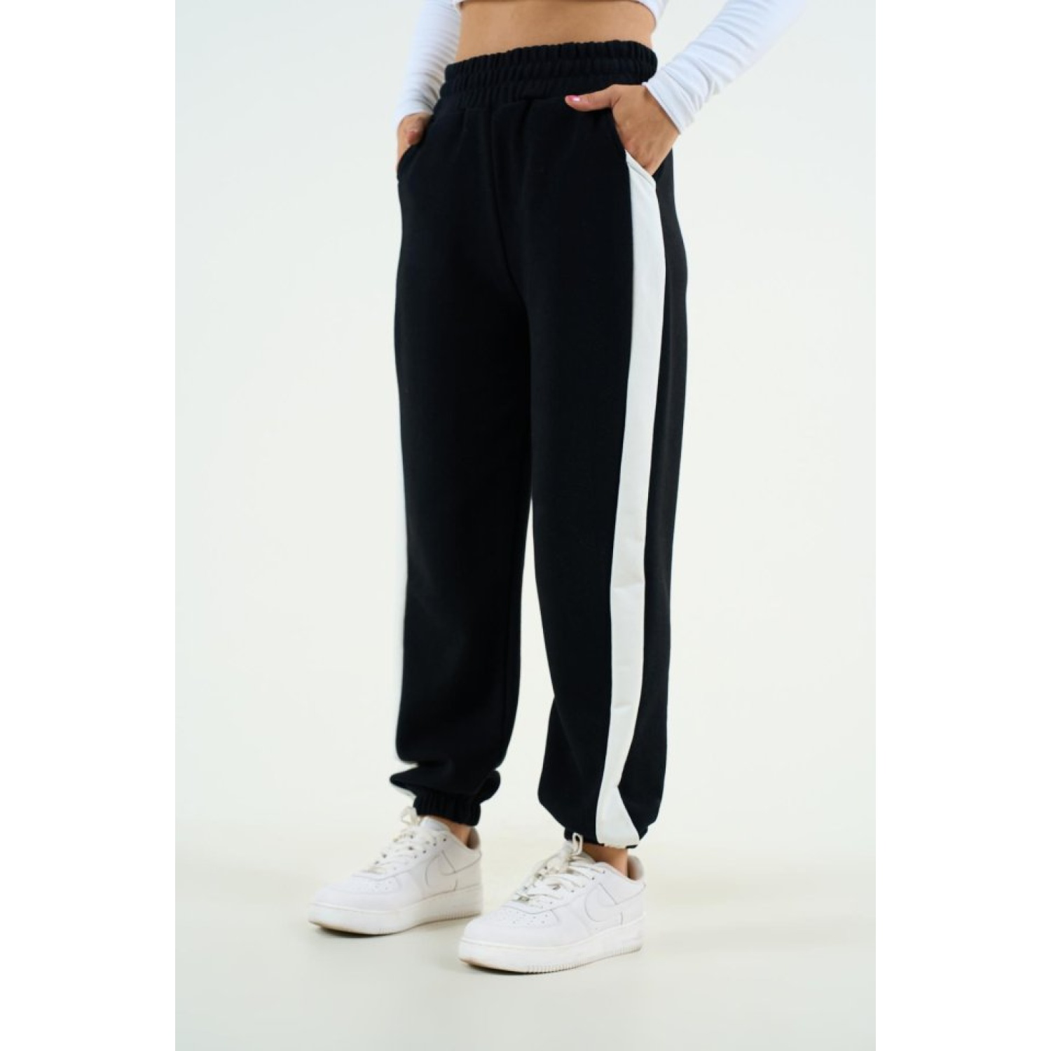 Yandan Kalın Şeritli Eşofman - Siyah