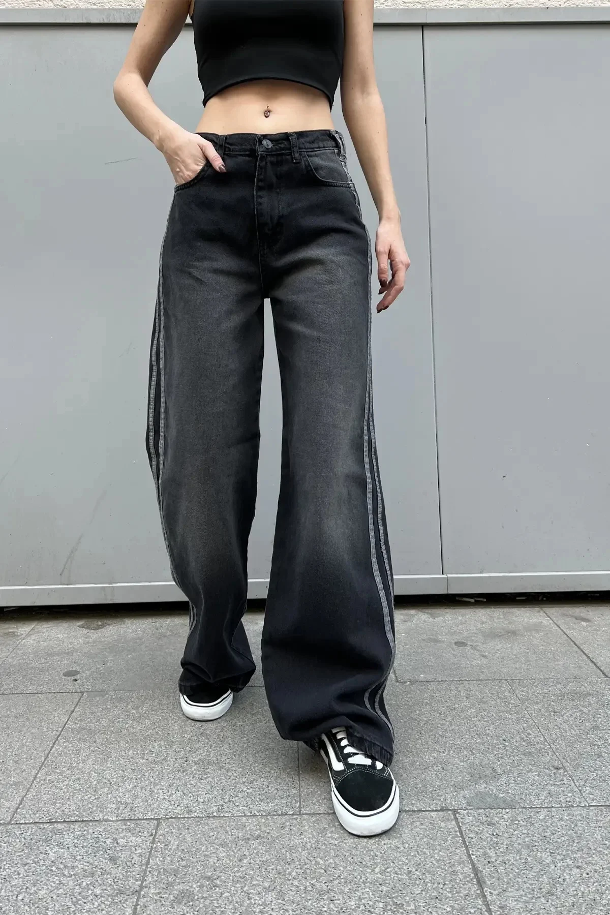 Yanı Şeritli Yıkamalı Baggy Jean