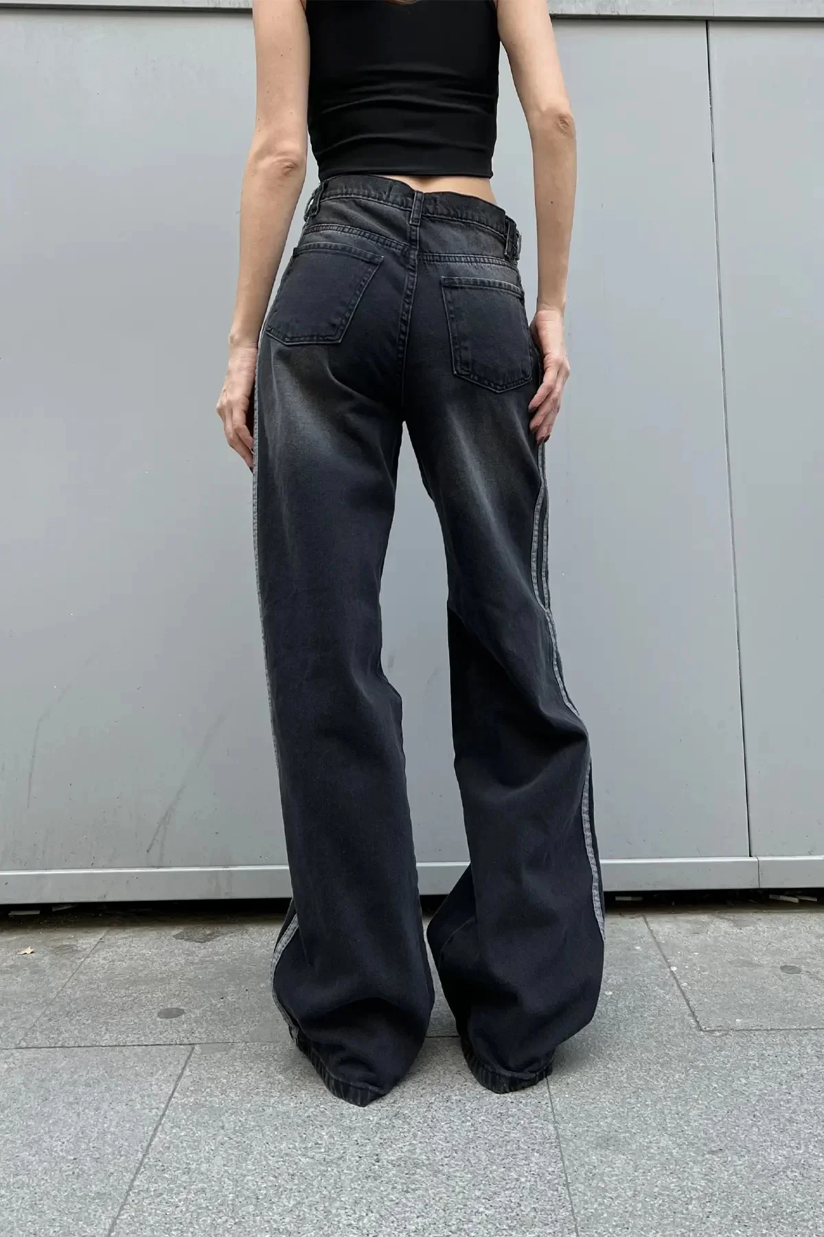 Yanı Şeritli Yıkamalı Baggy Jean