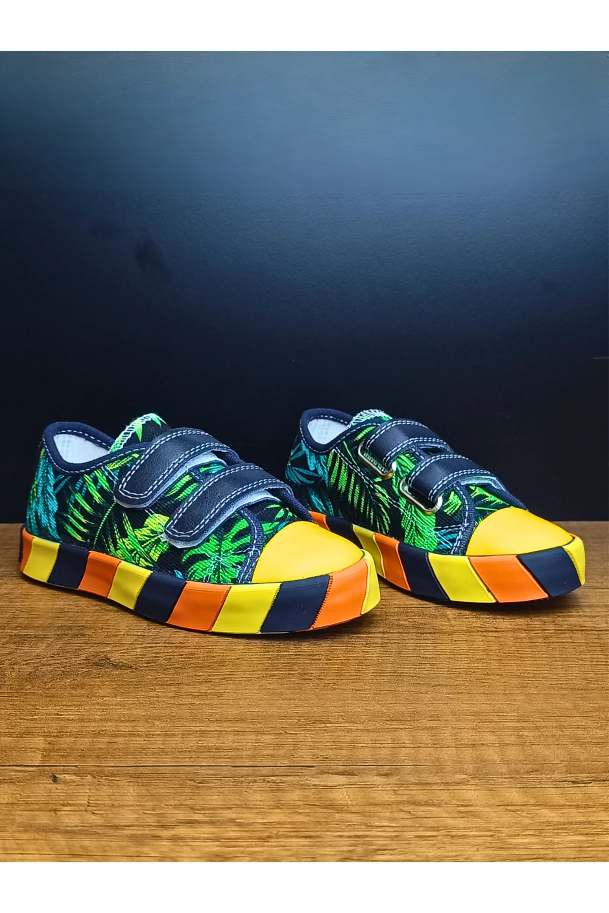 Yaprak Desenli Kanvas Yazlık Erkek Çocuk Sneaker