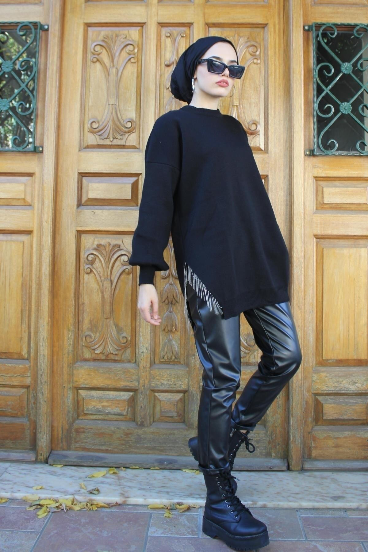 Şule Giyim Yarı Zincirli Triko Tunik Siyah