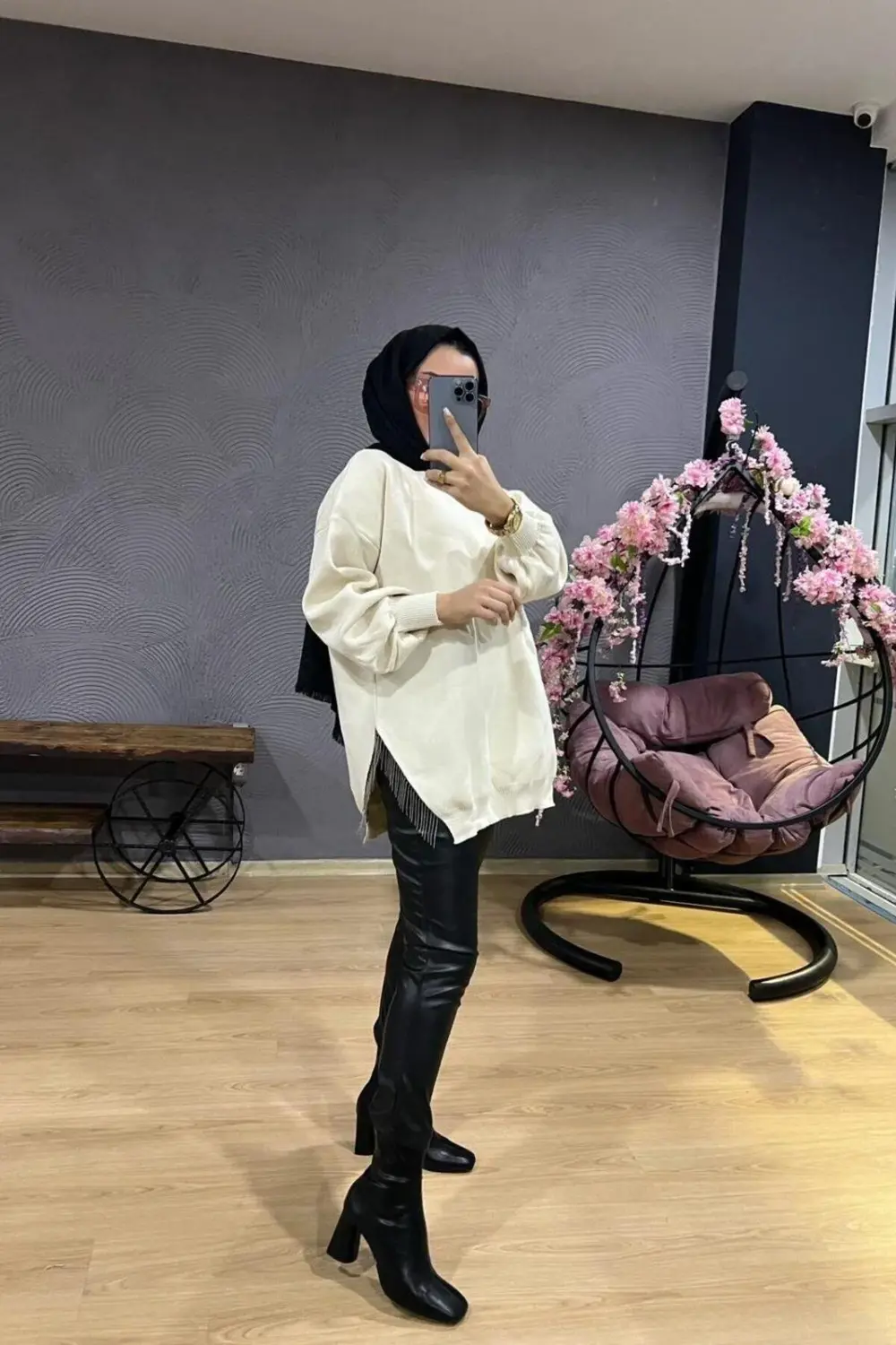 Yarı Zincirli Triko Kazak Beyaz