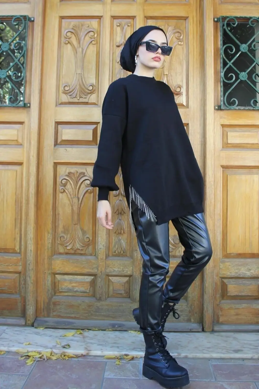 Yarı Zincirli Triko Tunik Siyah