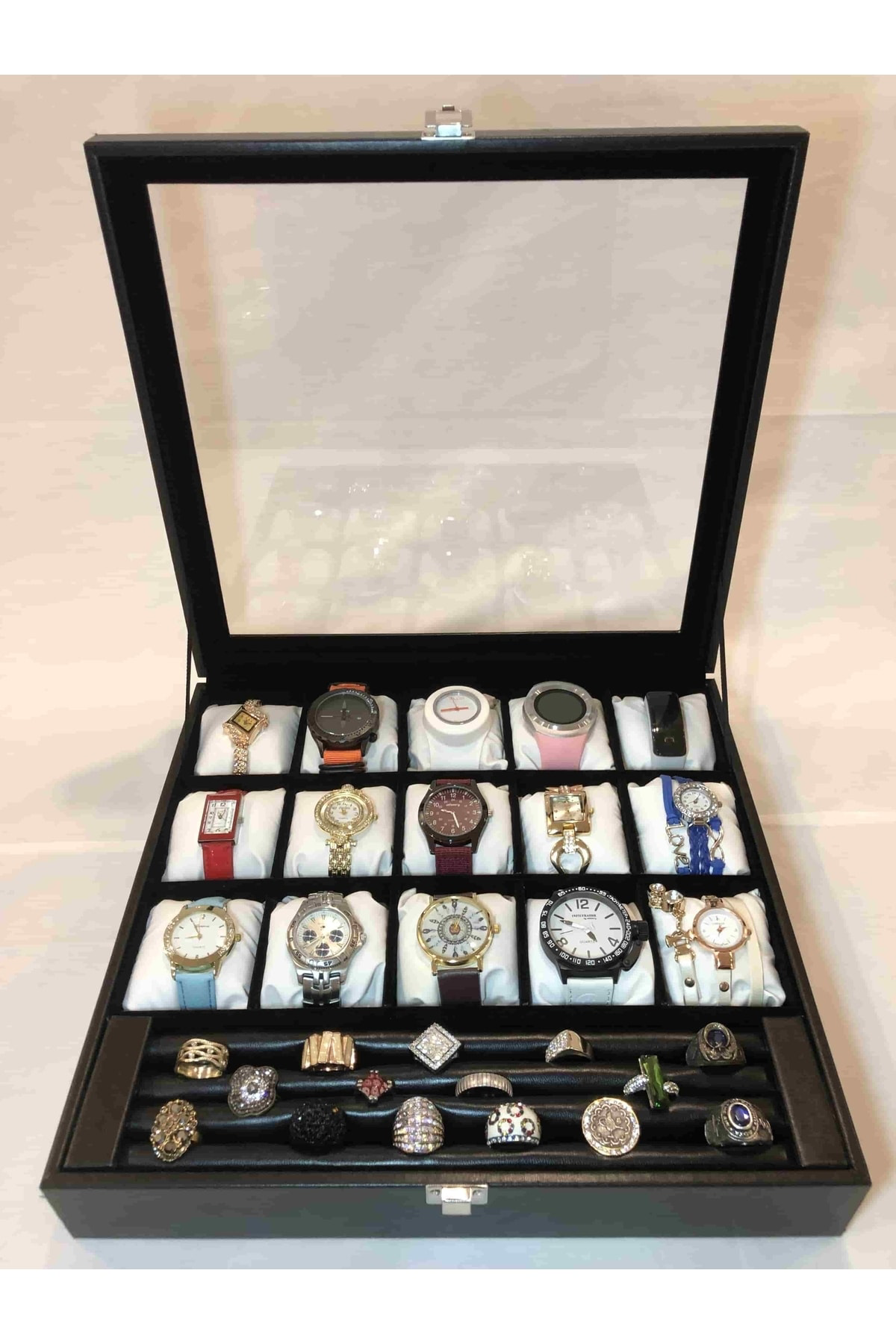 Yatak Odası Düzenleyici Dışı Siyah Içi Kadife 15 Farklı Gözlü Kol