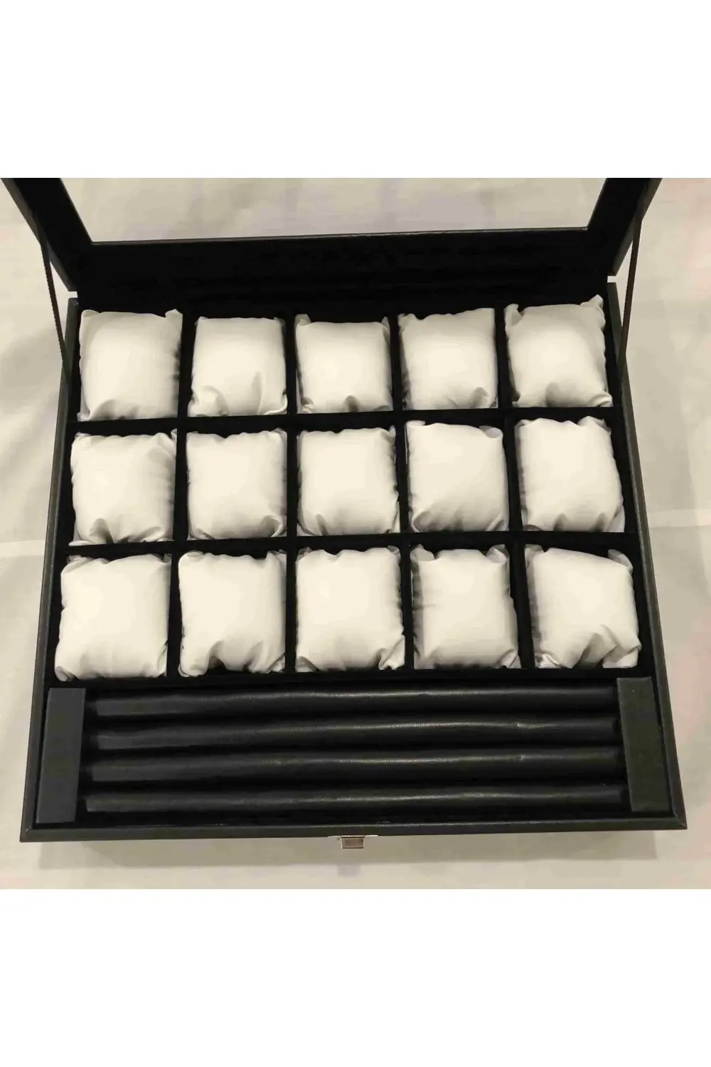 Yatak Odası Düzenleyici Dışı Siyah Içi Kadife 15 Farklı Gözlü Kol