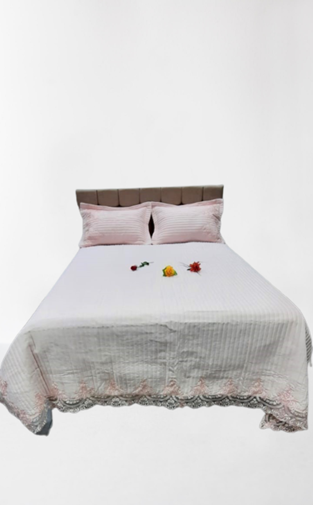 Yatak Örtüsü 13545 Zümrüt Çift Kişilik  Dantelli pastel yeşil %80