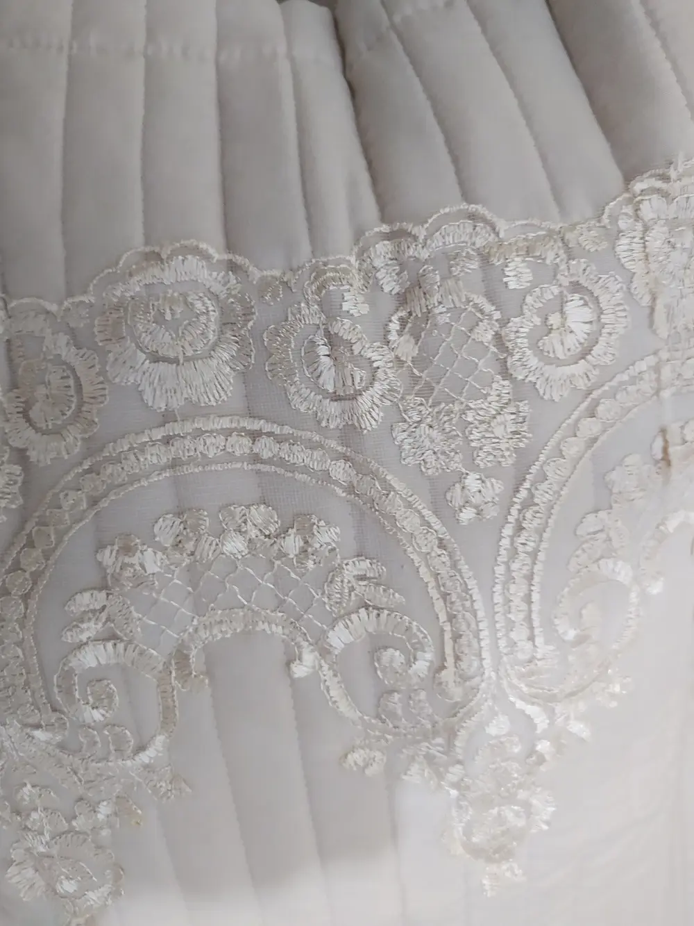 Yatak Örtüsü 13546 Zümrüt Tek Kişilik  Dantelli Toz Pembe %80 Pam