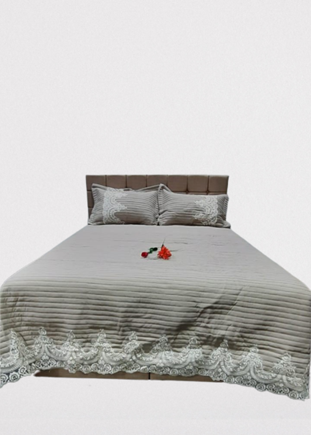 Yatak Örtüsü 19687 Zümrüt Çift Kişilik  Dantelli Krem %80 Pamuk E