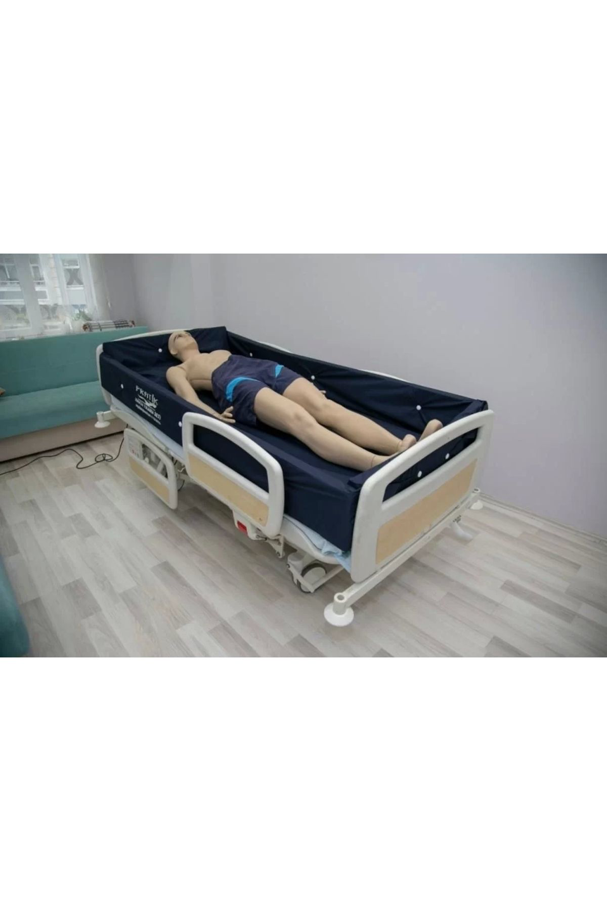 We Chem Yatalak Hastalara Evde Yıkama Havuzu