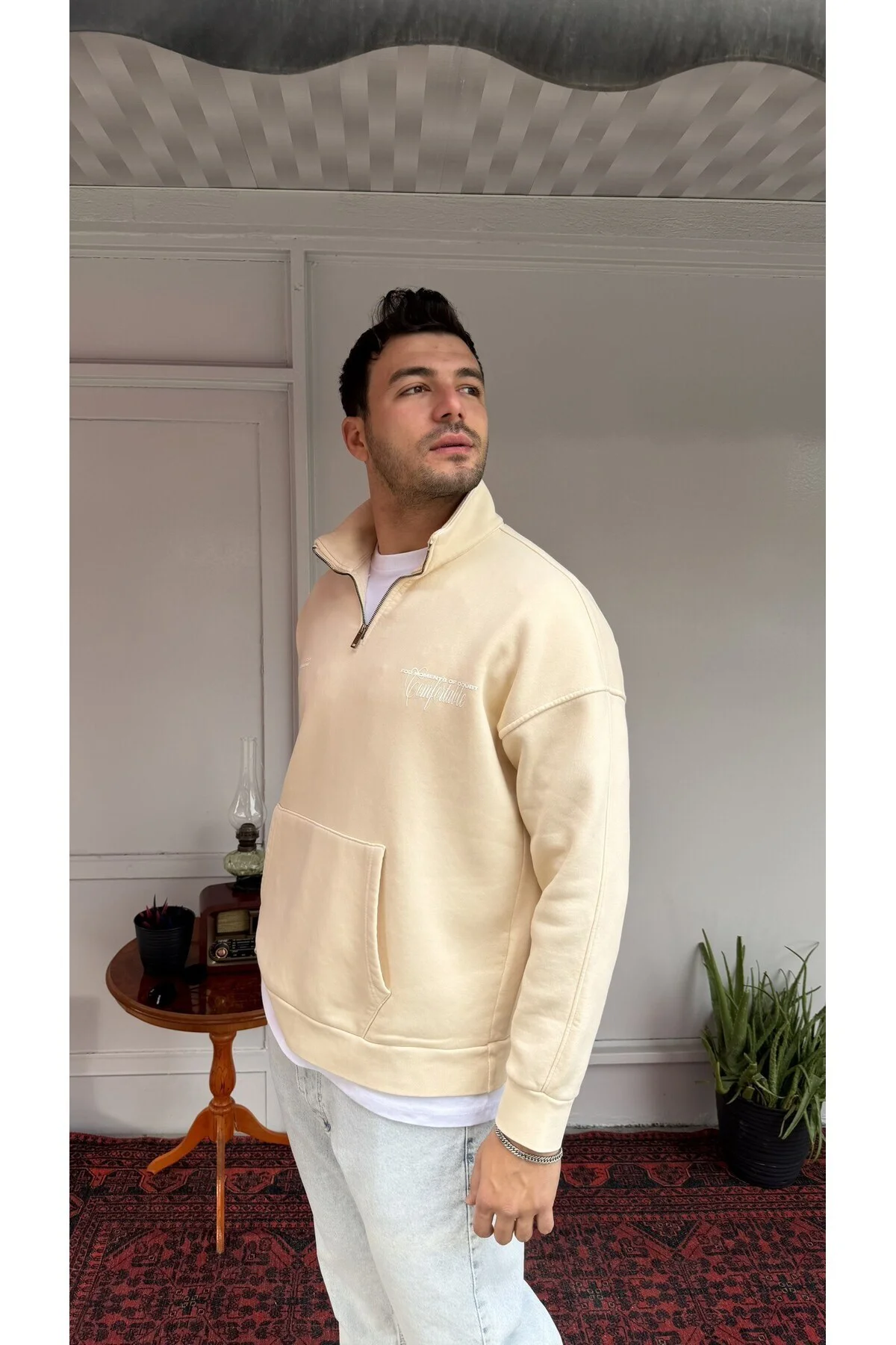 Yazı Detaylı Yarım Fermuar Sweat
