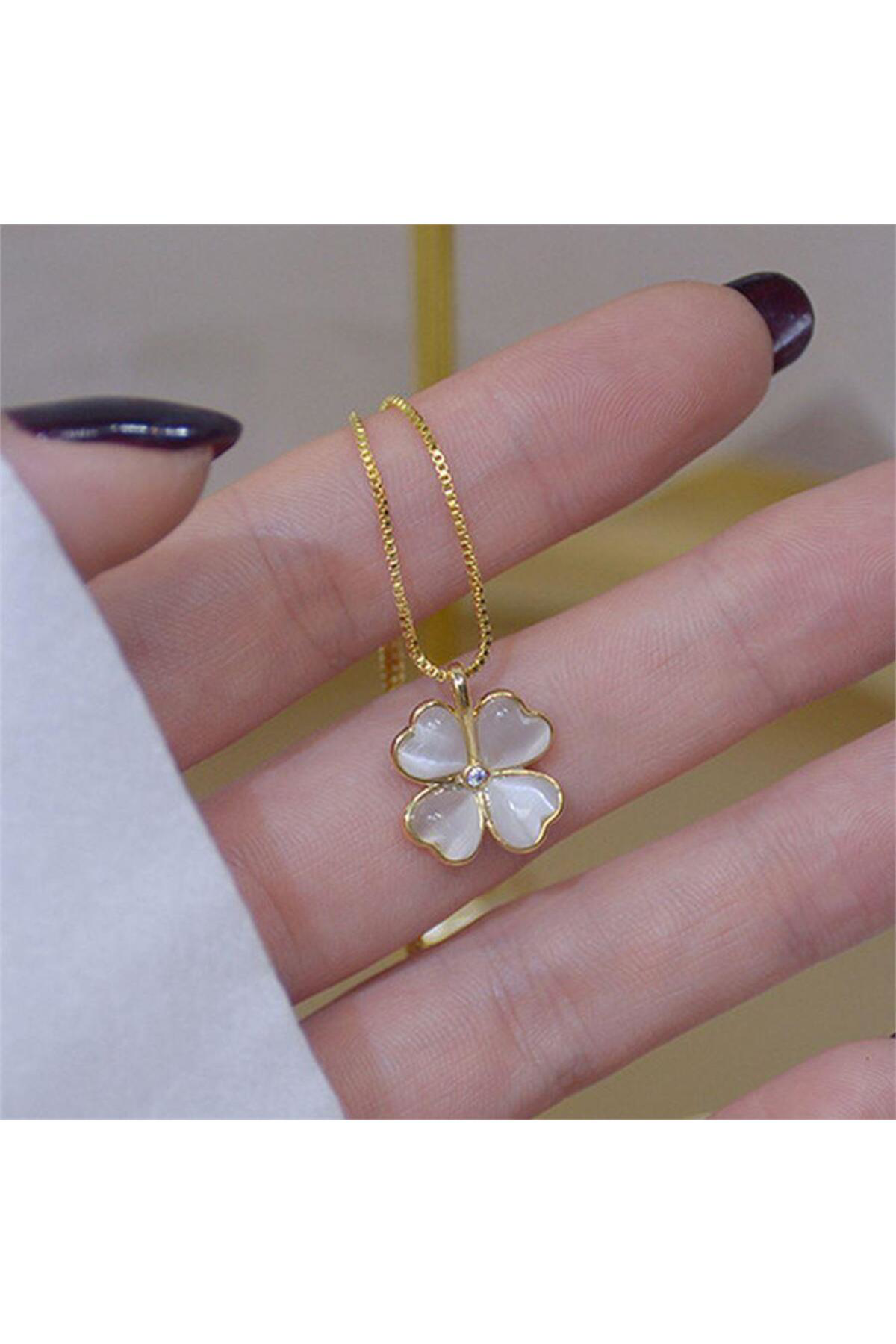 Yeni Gold Yonca Kolye