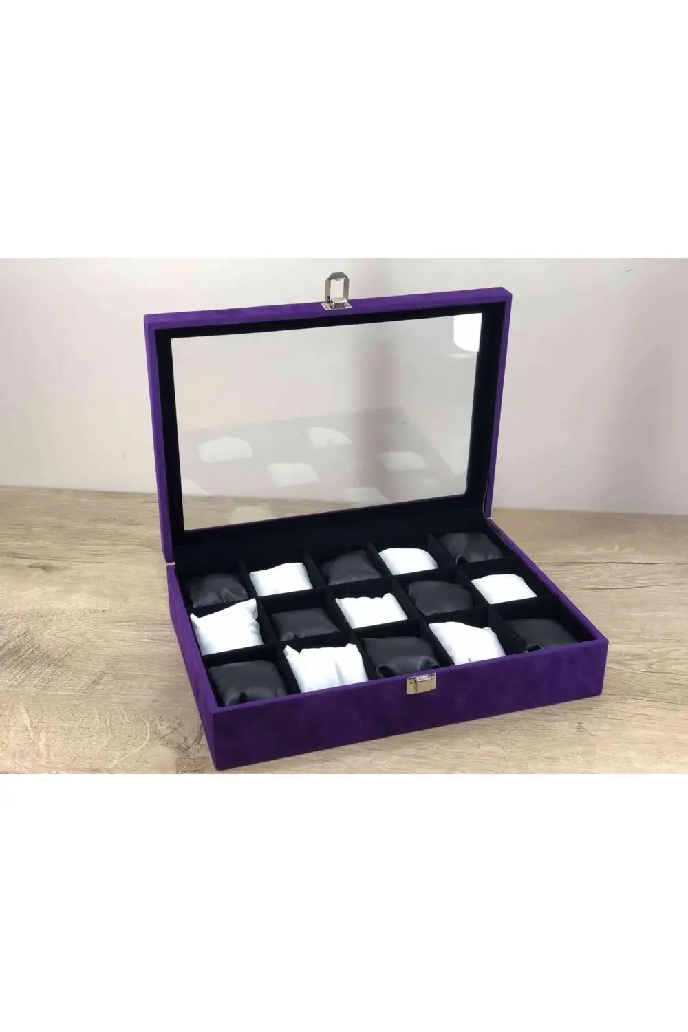 Yeni Moda Kareli Yastıklı Mor Kadife Kaplama Alyans Saat Kolye Bi