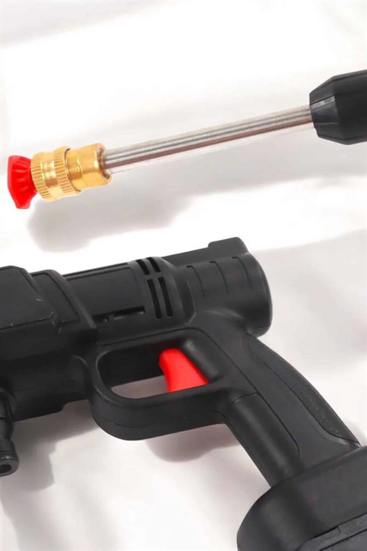 Yeni Nesil Araç Yıkama Şarjlı Tabancası Basınçlı Su Hazneli - Lis